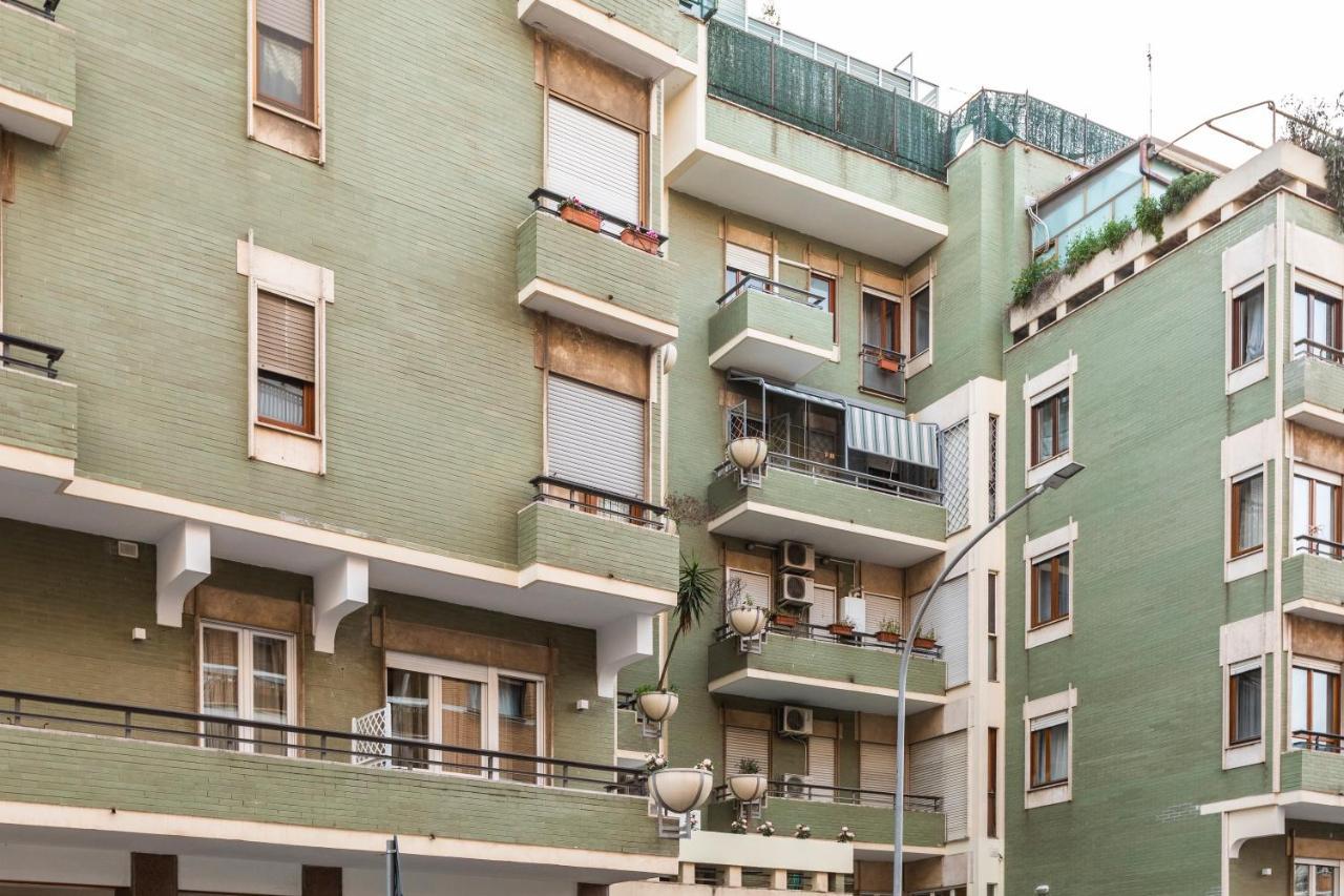 Momo Central Rome 1 ภายนอก รูปภาพ